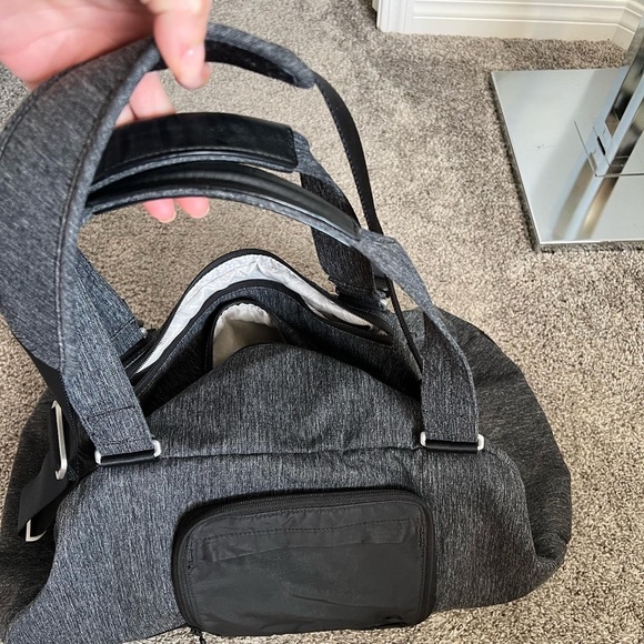 Lululemon Duffle Bag - Picture 8 of 10